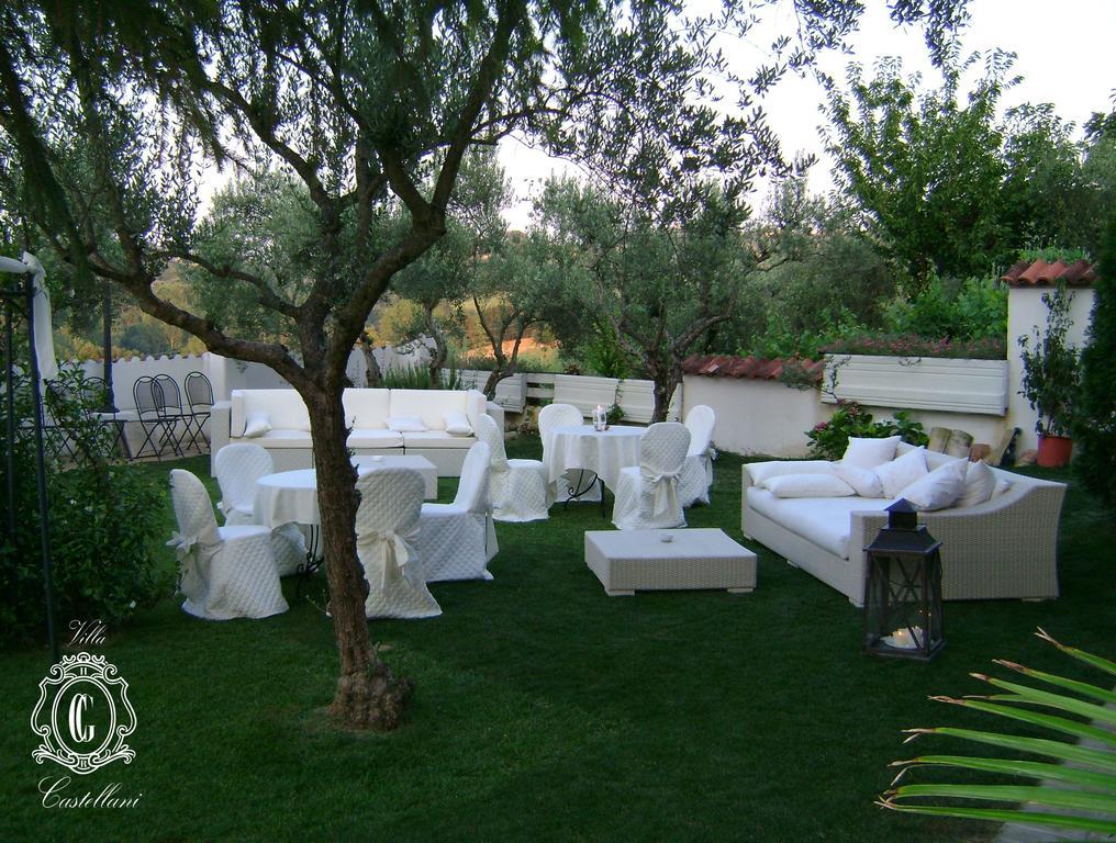 Hotel Villa Castellani Mogliano Kültér fotó