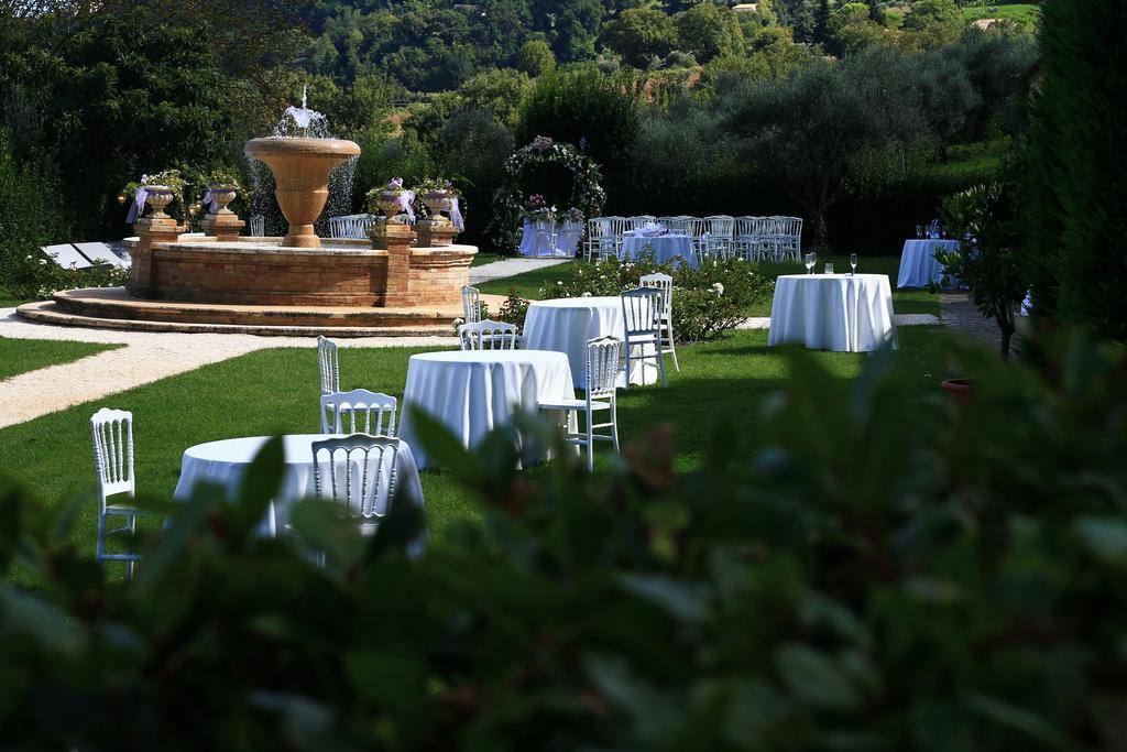 Hotel Villa Castellani Mogliano Kültér fotó