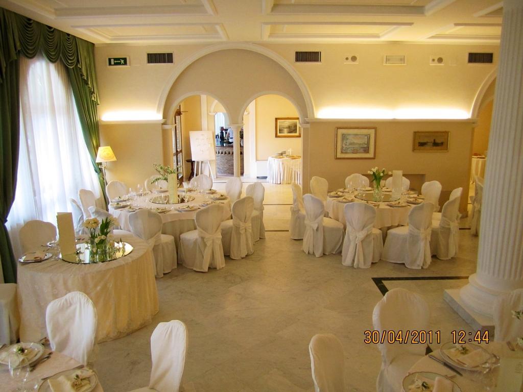 Hotel Villa Castellani Mogliano Kültér fotó